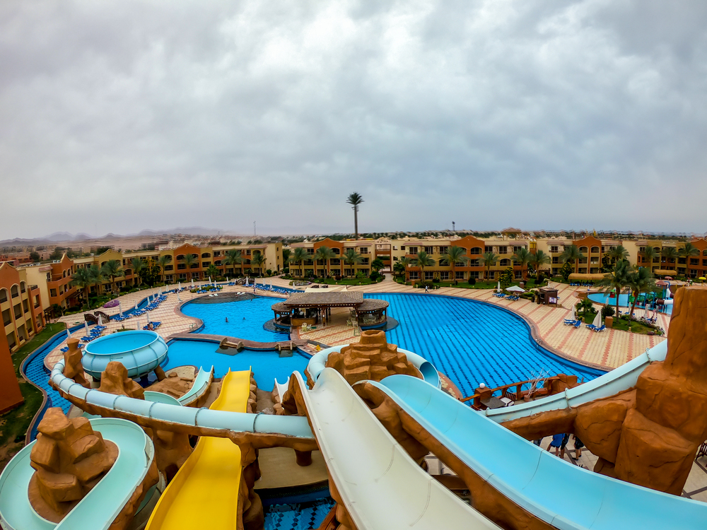 Park regency египет шарм эль шейх. Regency Plaza Aqua Park Spa 5 Шарм-Эль-Шейх. Отель Регенси Плаза аквапарк Египет. Отель Редженси Плаза аквапарк Шарм-Эль-Шейх. Регенси Плаза Аква парк Шарм-Эль-Шейх.