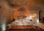 Shoestring Cave Hotel